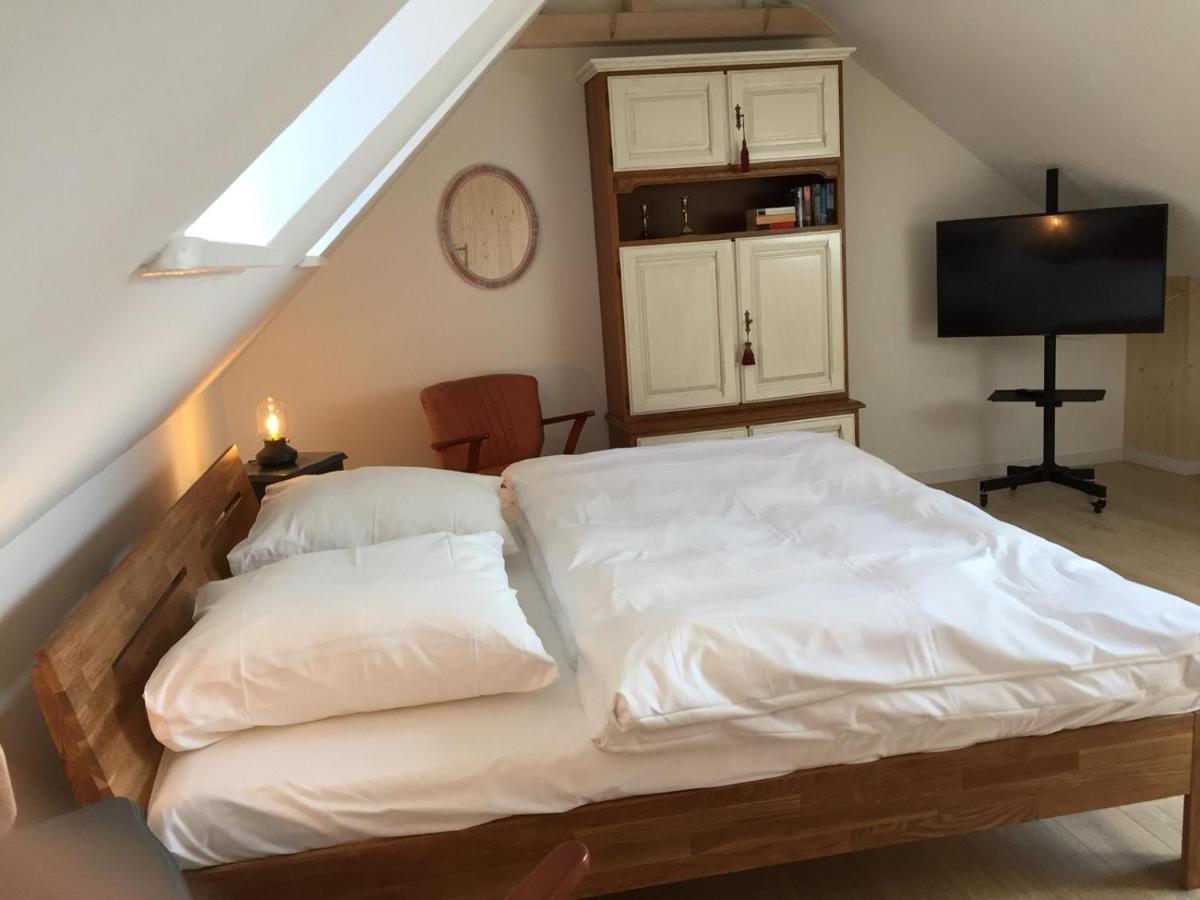 Teestuuv Apartment Husum  Bagian luar foto