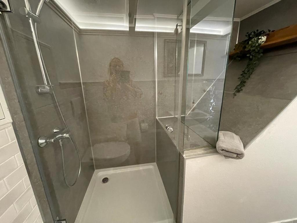 Teestuuv Apartment Husum  Bagian luar foto