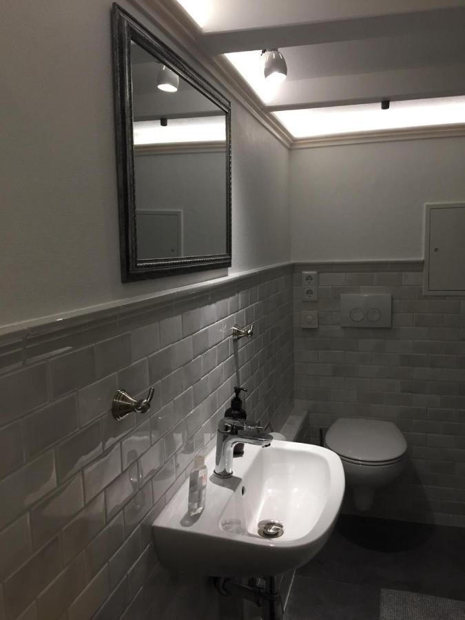 Teestuuv Apartment Husum  Bagian luar foto