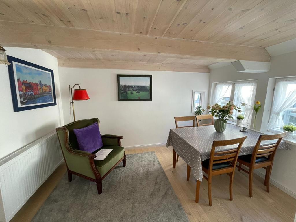 Teestuuv Apartment Husum  Bagian luar foto