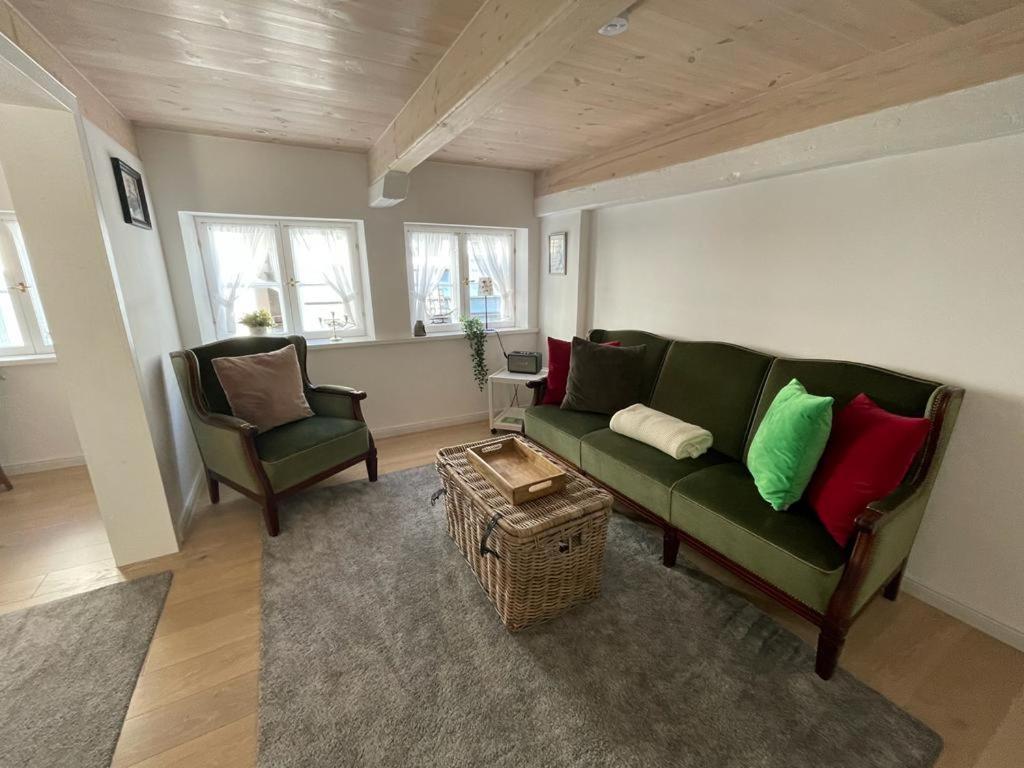 Teestuuv Apartment Husum  Bagian luar foto